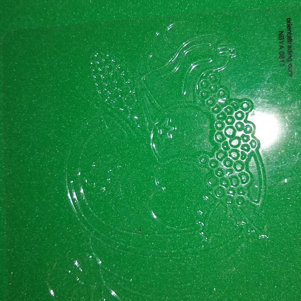 Rubbing Trace Plates Coloring  7